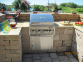 Outdoor Kitchen